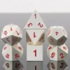 A Role Playing Dice Set Metallic - Silver med Röda siffror