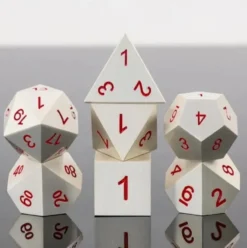 A Role Playing Dice Set Metallic - Silver med Röda siffror