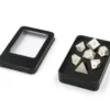 A Role Playing Dice Set Metallic - Matt silver med gula siffror