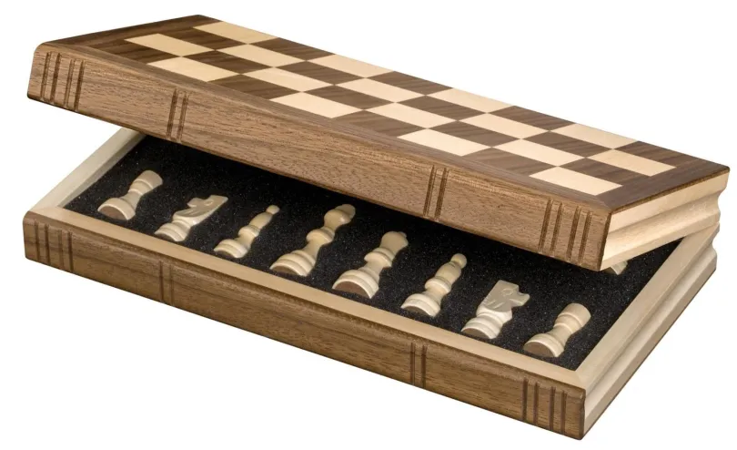 Chess cassette, field 32 mm, magnetic lock (2705)