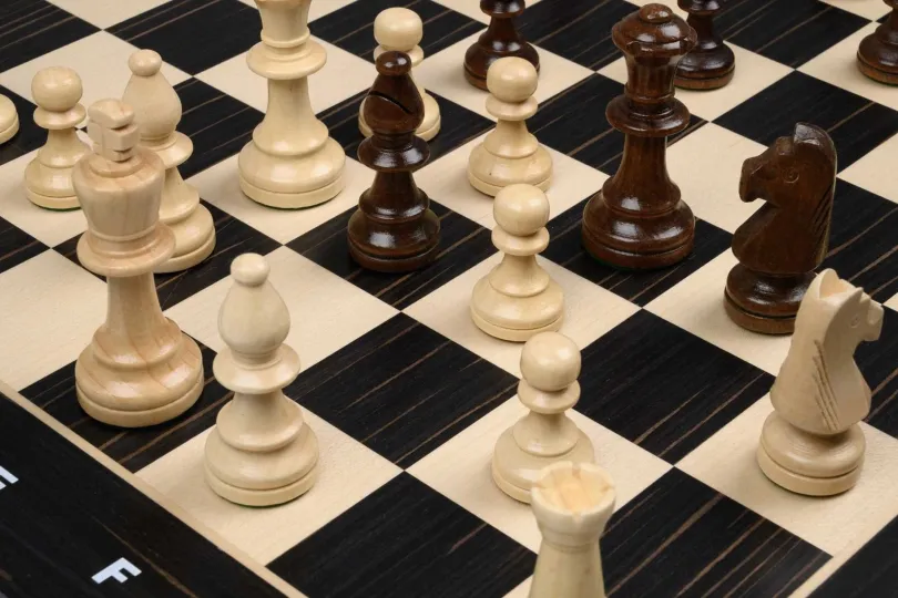 Chess-Set black, Tournament, field 50mm (2515)