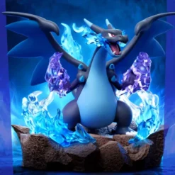 Holly Box Pokemon Mega Charizard X Light Up Figure