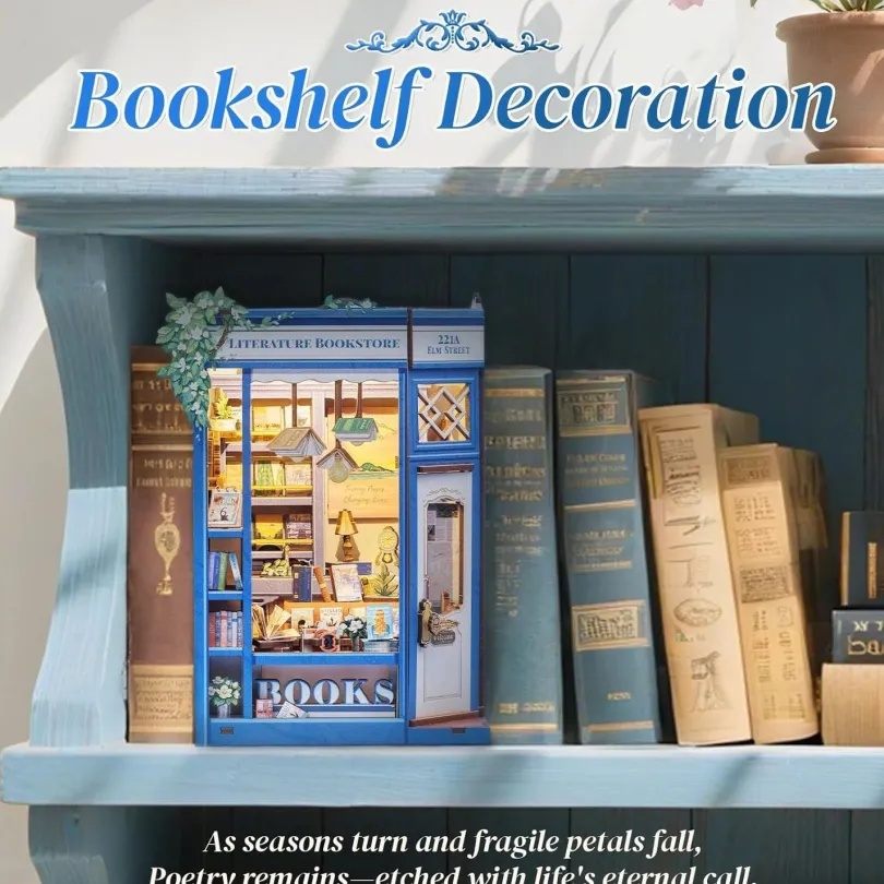 Literature Bookstore - Book Nook Kit - CuteBee