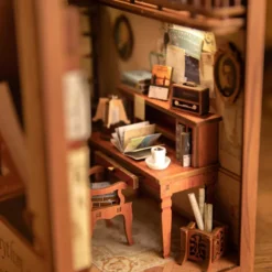 The Secret Rythm - Book Nook Kit - CuteBee